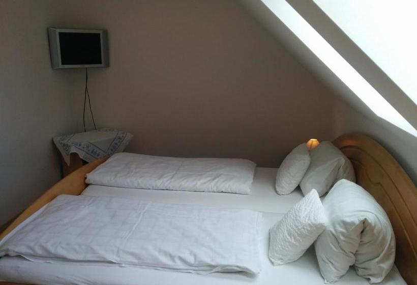 هاستل Rebenlandhof