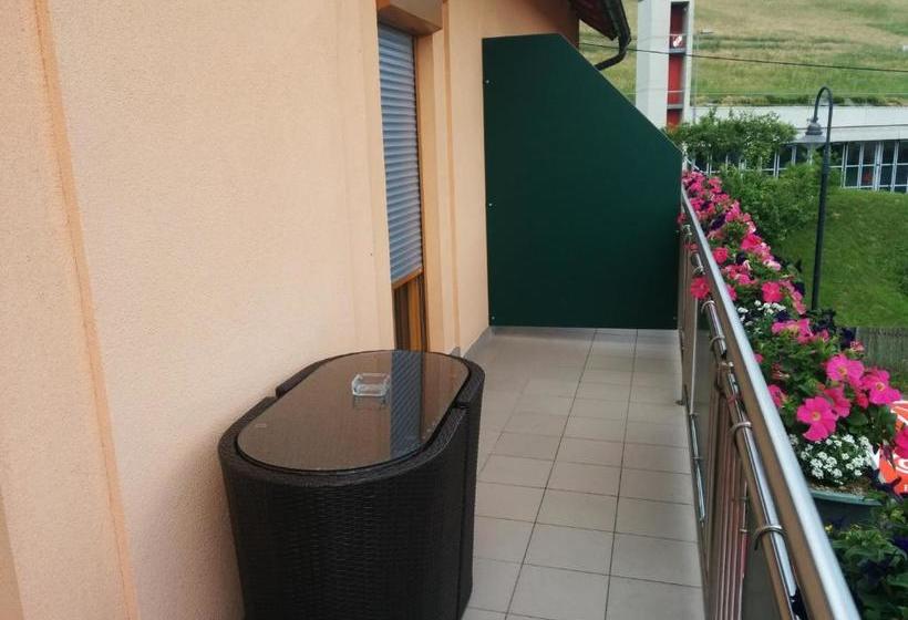 هاستل Rebenlandhof