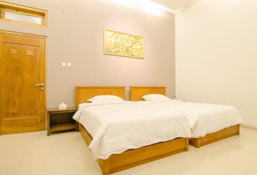 پانسیون Helena Guest House