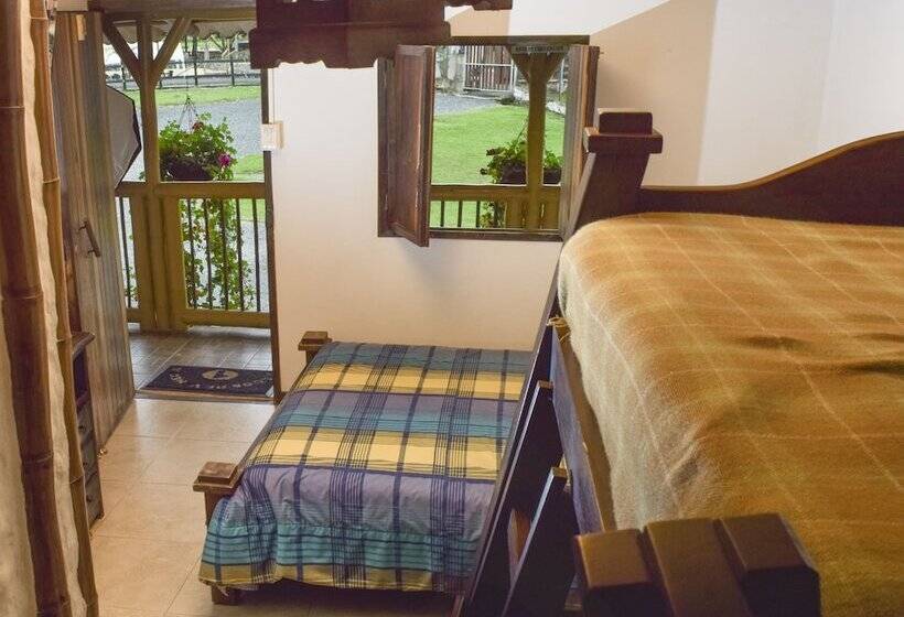 هتل Lagos De Venecia