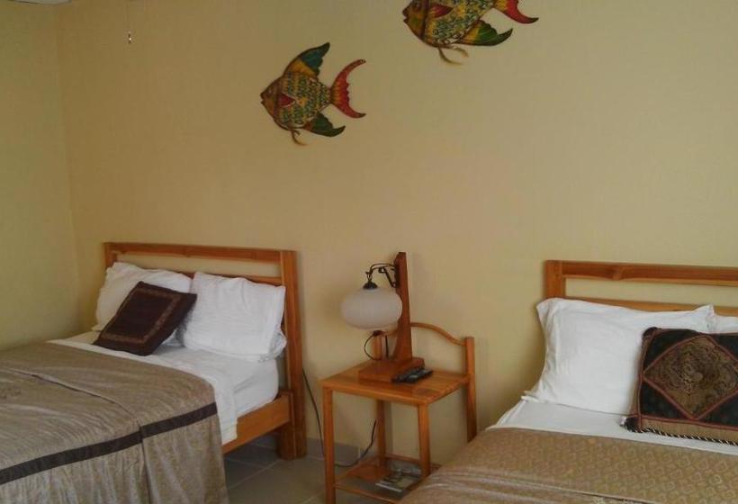 Пансион Hostal Doña Maria