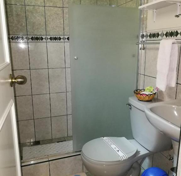 פנסיון Hostal El Imperio