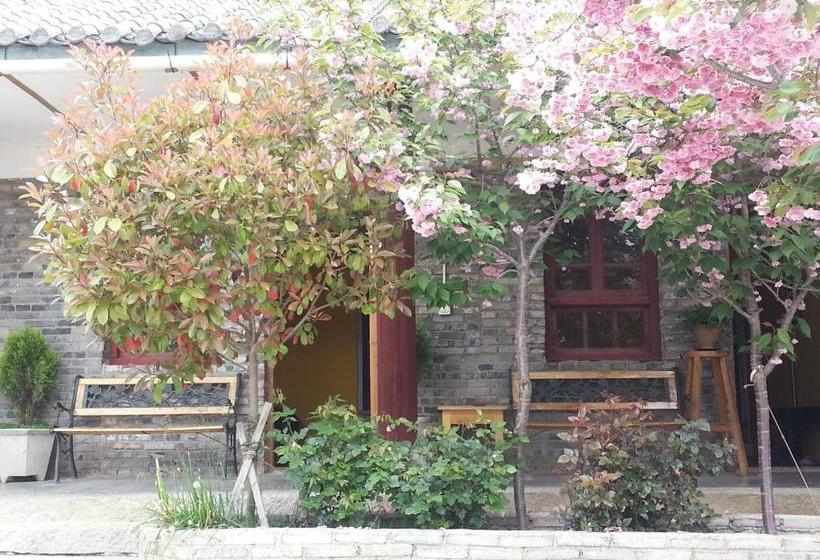 پانسیون Kevin's Trekker Inn