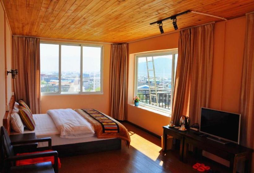 پانسیون Kevin's Trekker Inn