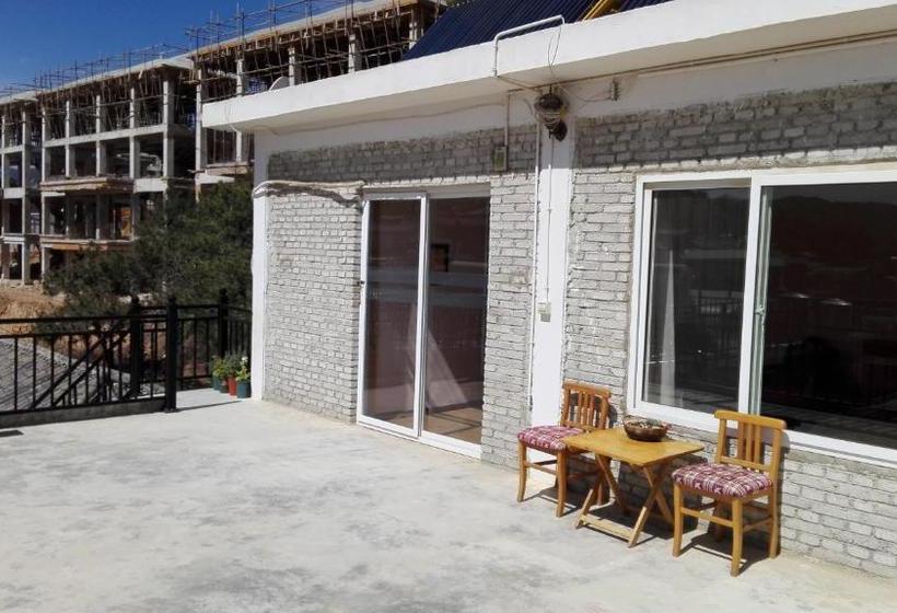 پانسیون Kevin's Trekker Inn