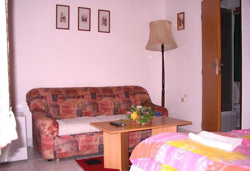 پانسیون Penzion Kalina