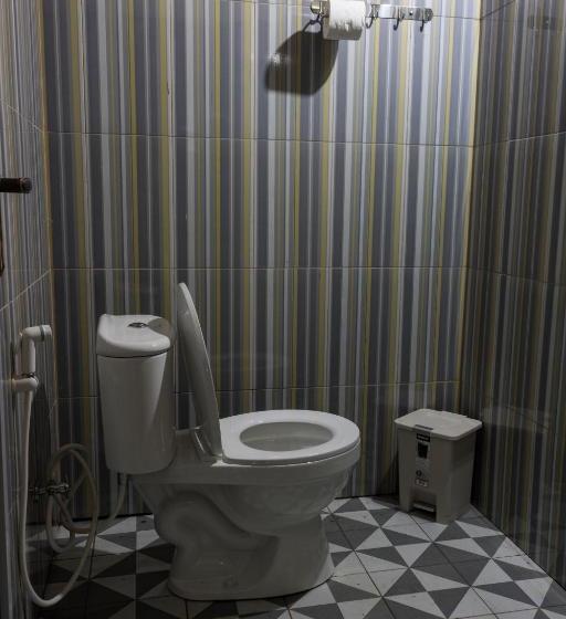 پانسیون Rain Forest Guest House