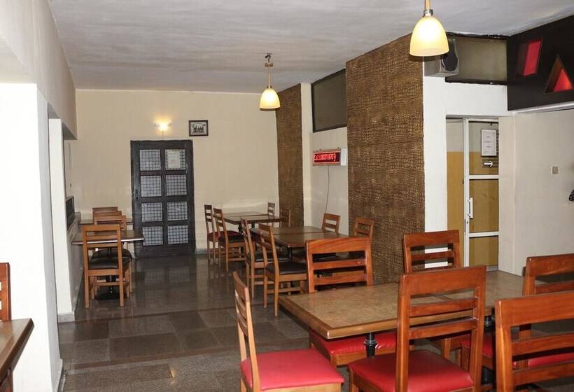 پانسیون Royal Residence Guest House