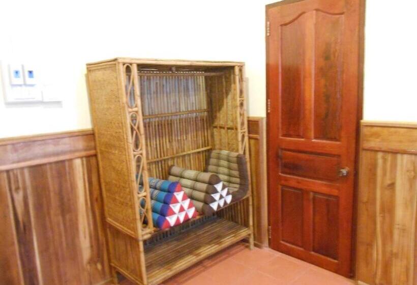 پانسیون Zuela Guesthouse