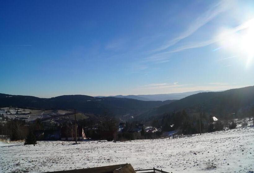 هاستل Restaurant Pension Anton