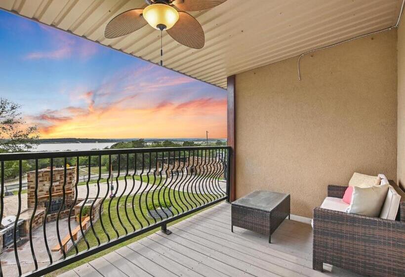 Canyon Lake Condos At Stillwater Ranch