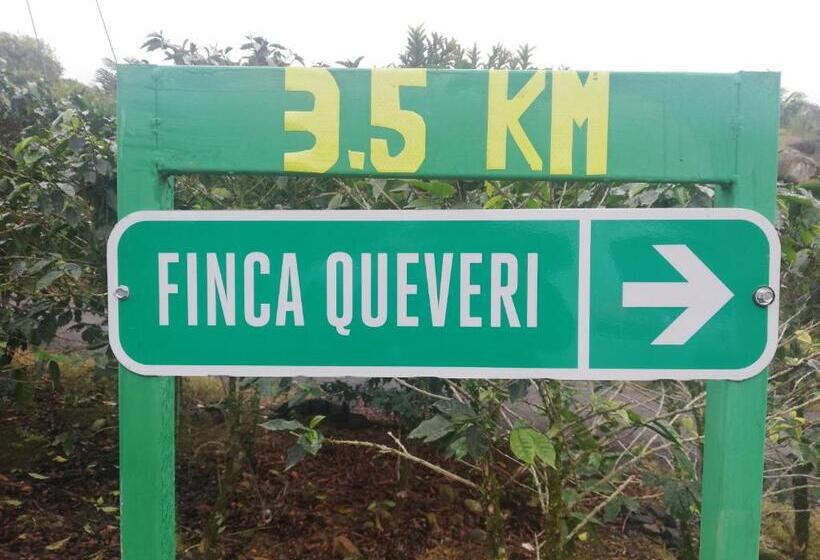 هتل Finca Queveri