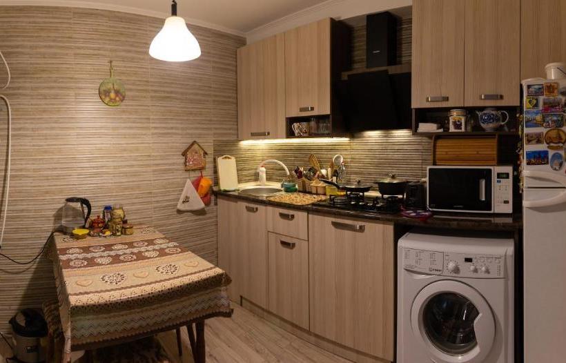پانسیون Guest House Hello