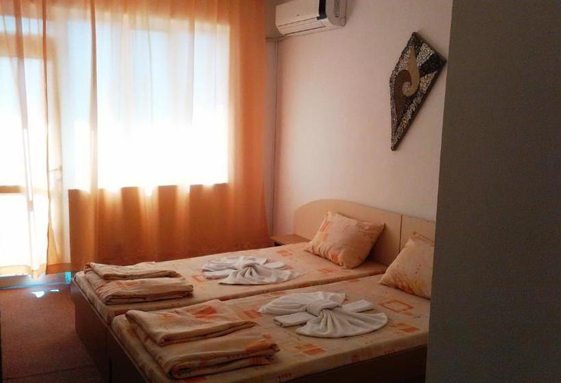 پانسیون Guest House Malkata Stopanka