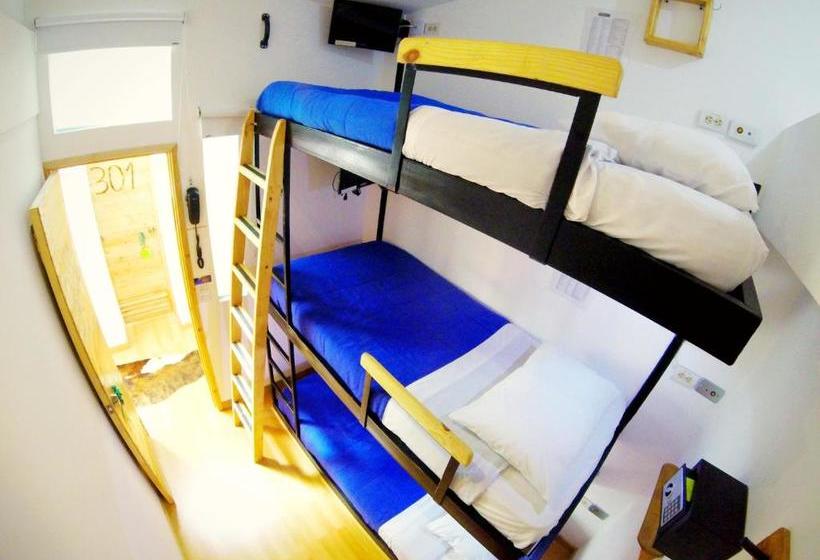 پانسیون Hostal De La 57