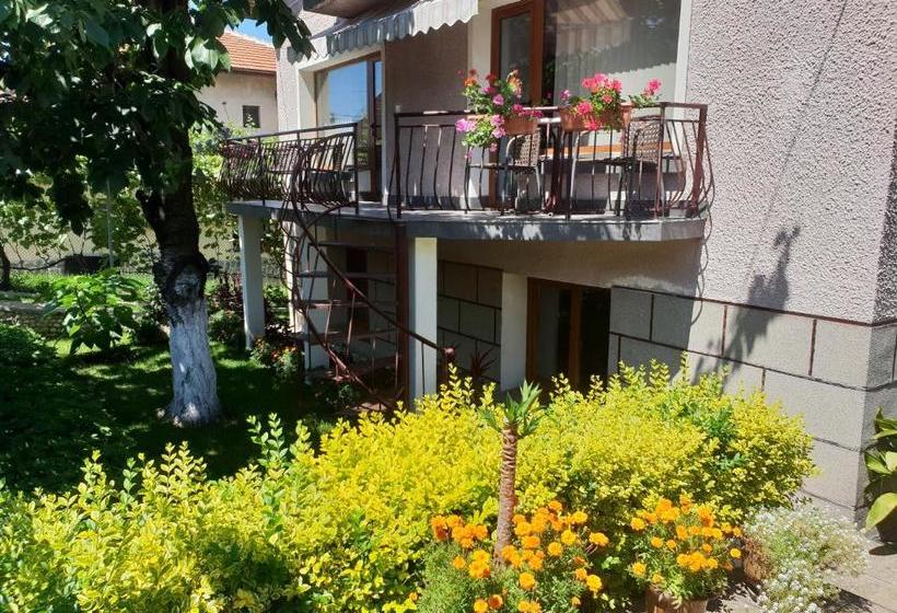 Pensão Kyurkchievi Guest House