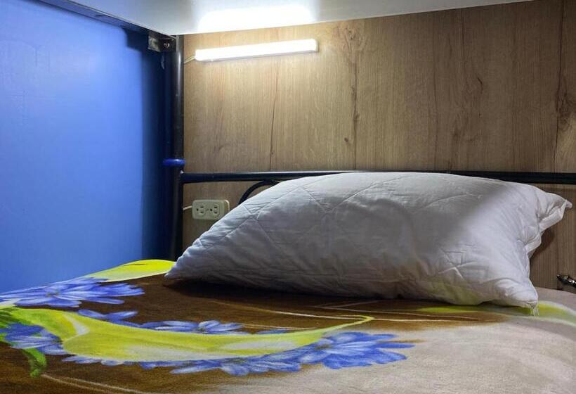 پانسیون Latacunga Hostel