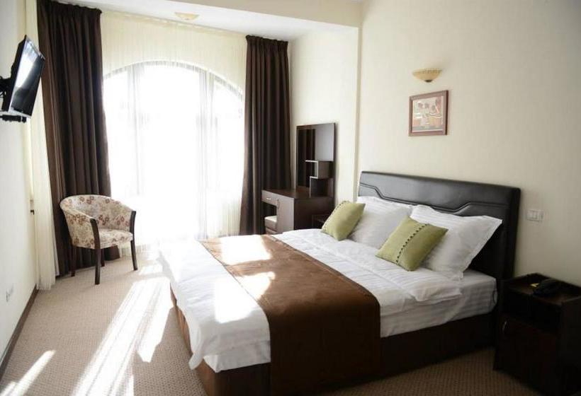 بنسيون Vila A&n