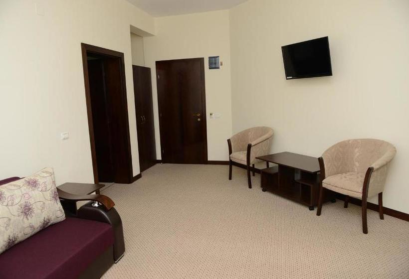 بنسيون Vila A&n