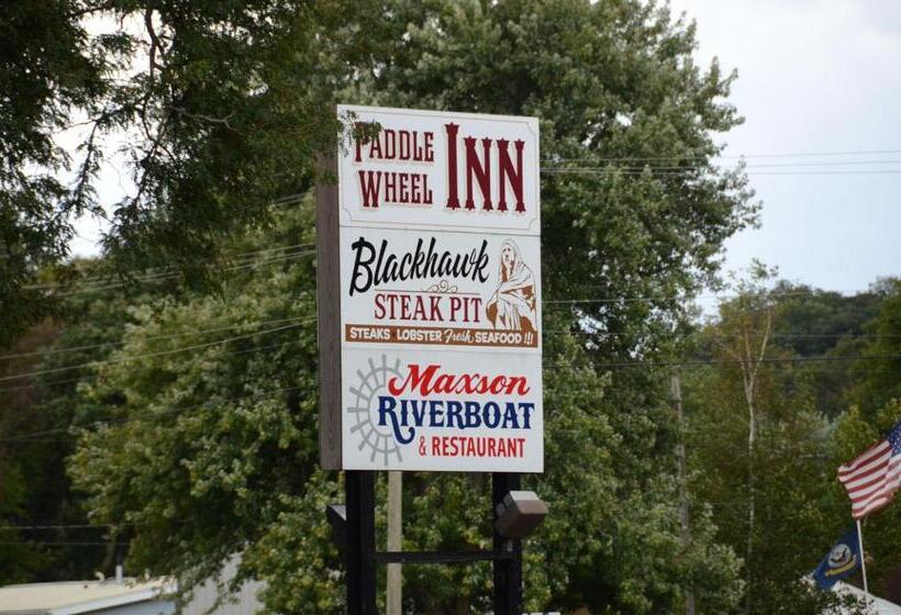 هاستل Paddle Wheel Inn
