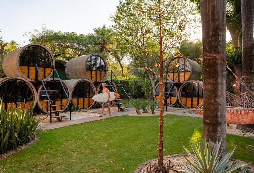 هاستل Pipe House Playa Grande