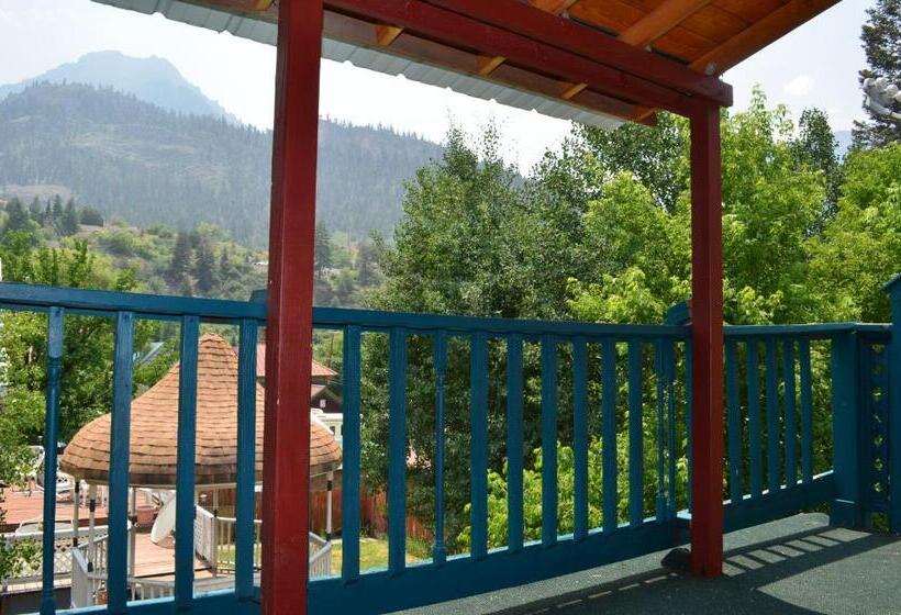 هاستل The Ouray Main Street Inn