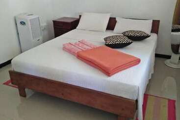 پانسیون 59b Rest Inn Ella