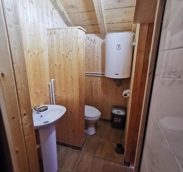 پانسیون Guesthouse Planinarski Dom Neviđen'o