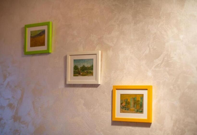 پانسیون Guesthouse Sandra