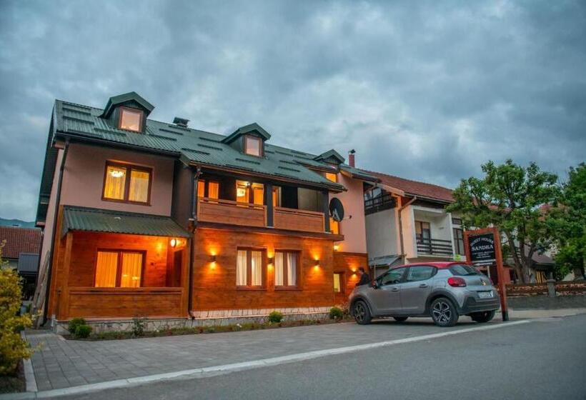 پانسیون Guesthouse Sandra