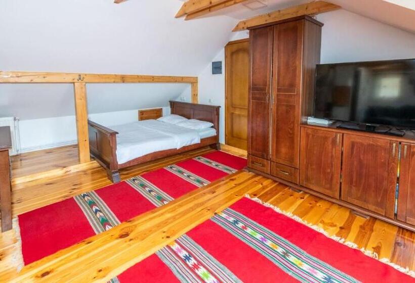 پانسیون Guesthouse Sandra