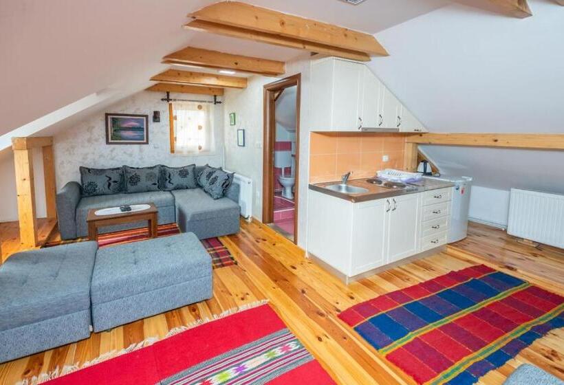 پانسیون Guesthouse Sandra