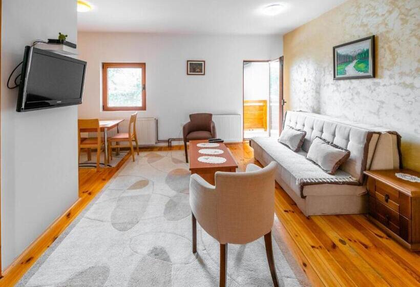 پانسیون Guesthouse Sandra