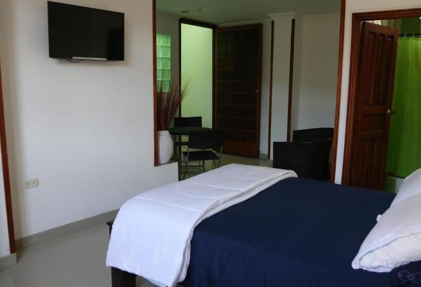 پانسیون Hostal Pelikan Taganga