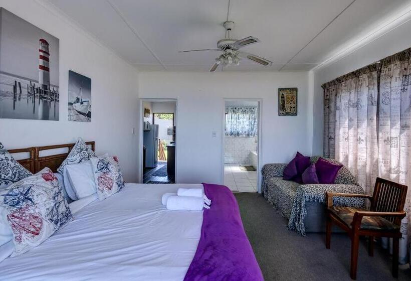 Пансион Khaya La Manzi Guest Lodge