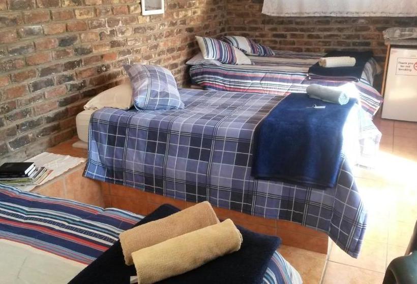 ペンション Onze Rust Guest House And Caravanpark