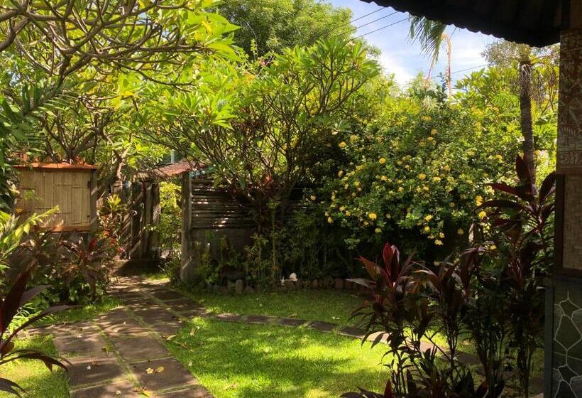 펜션 Pondok Shindu Guest House