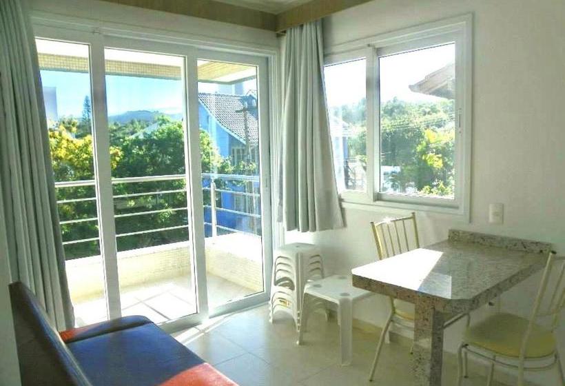 پانسیون Pousada Villa Maciel