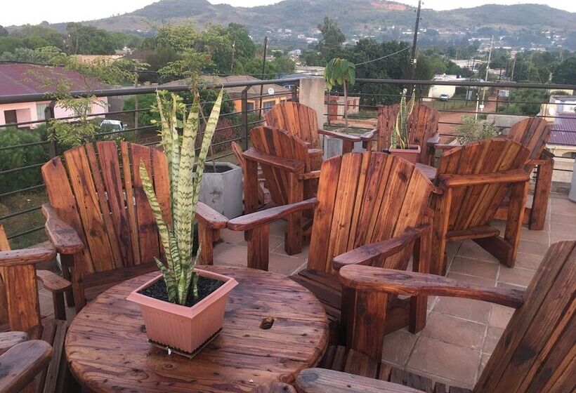 پانسیون Valley View Lodge