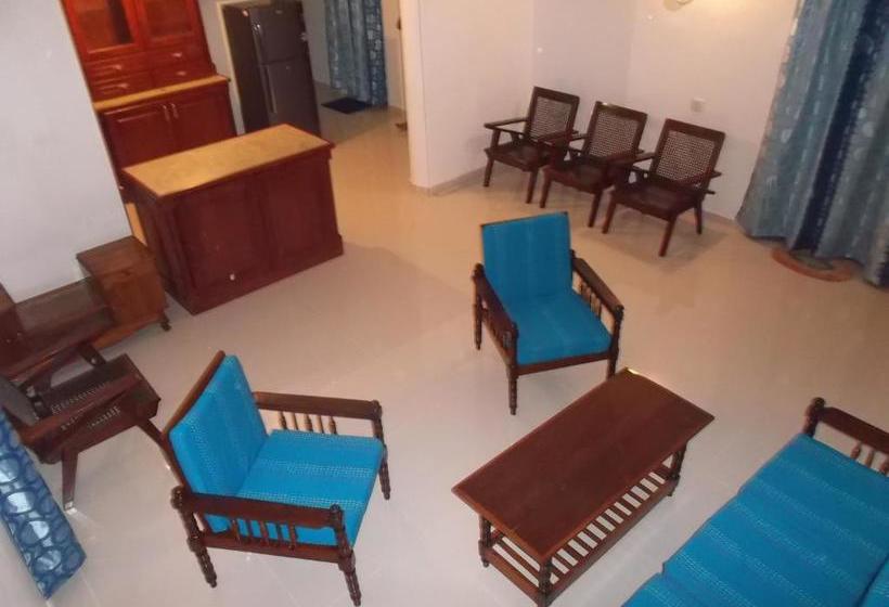 Пансион Villa 49 Hotel Beds Hikkaduwa
