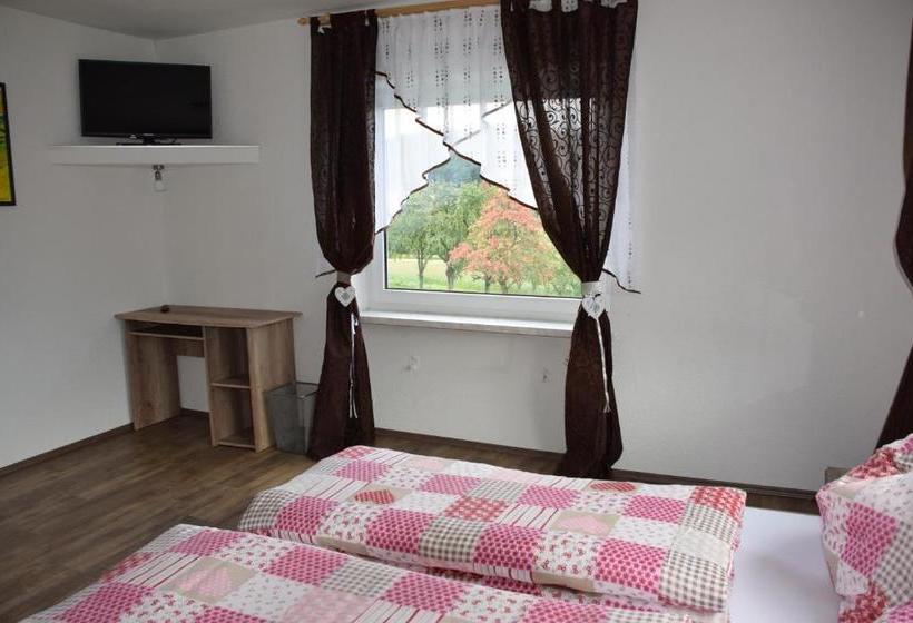 ユースホステル Harmonie Stüberl