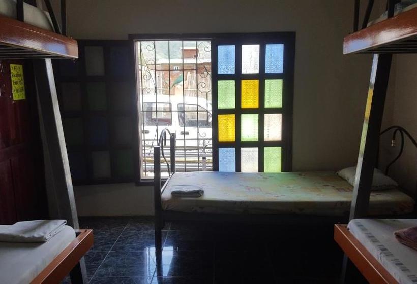 هاستل Hospedaje Dannita B&b