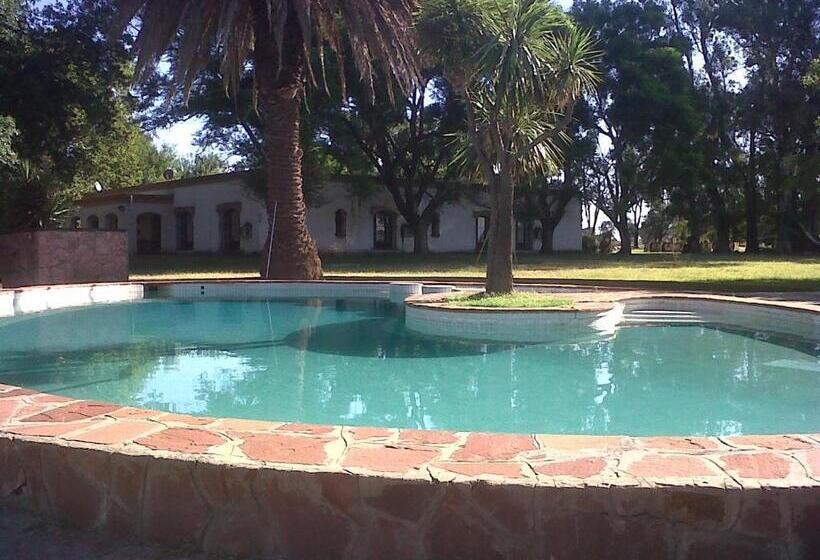 فندق Haras L'etalon