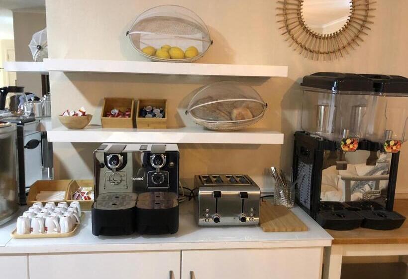 هتل The Blue Bamboo  Duna Parque Group