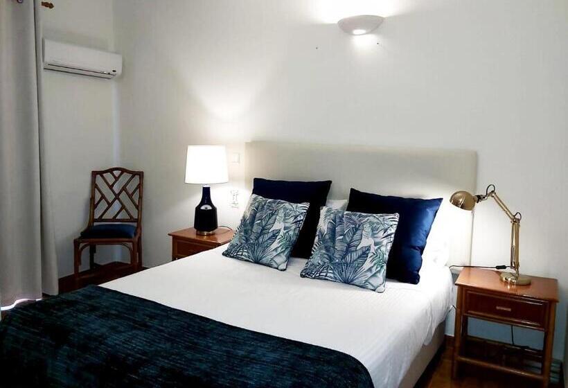 هتل The Blue Bamboo  Duna Parque Group