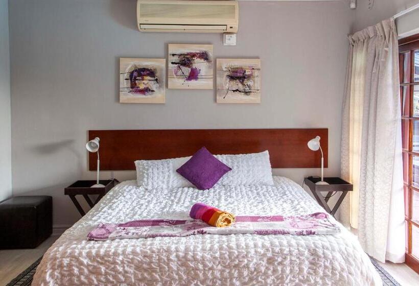 펜션 D Urbanmist Self Catering Guest House