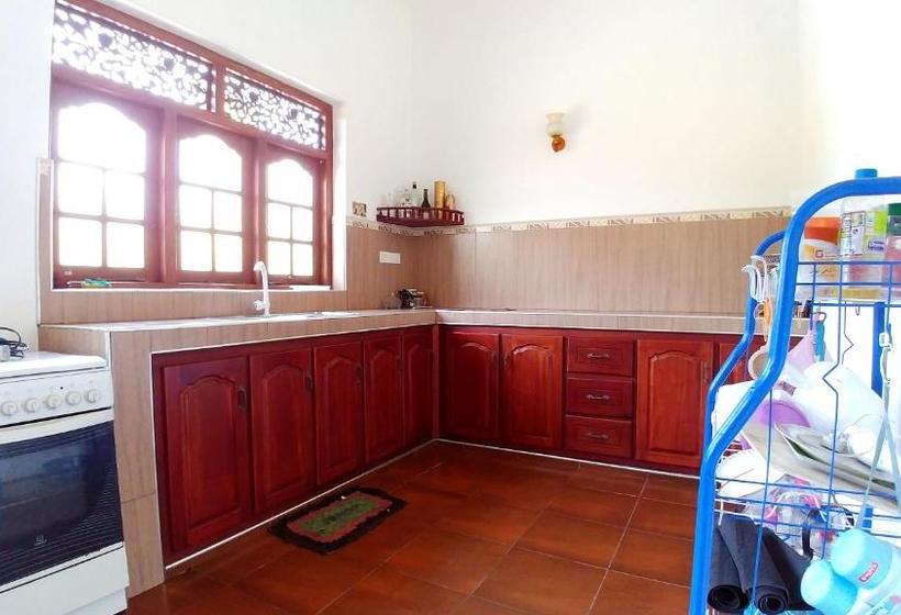 پانسیون Guest House Basilea