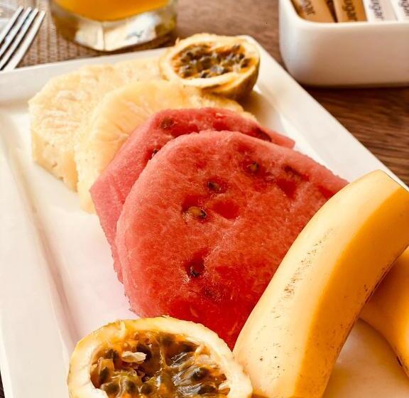 بنسيون Helwas Zanzibar Beach