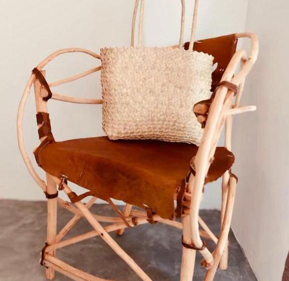 بنسيون Helwas Zanzibar Beach