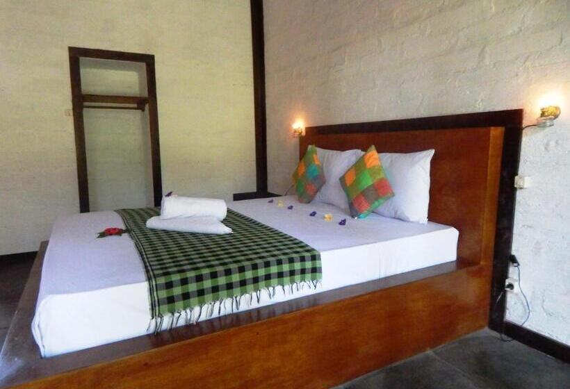 ペンション Sudi Guest House